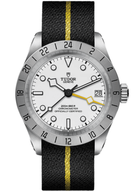 tudor-black-bay-pro-m79470-0005